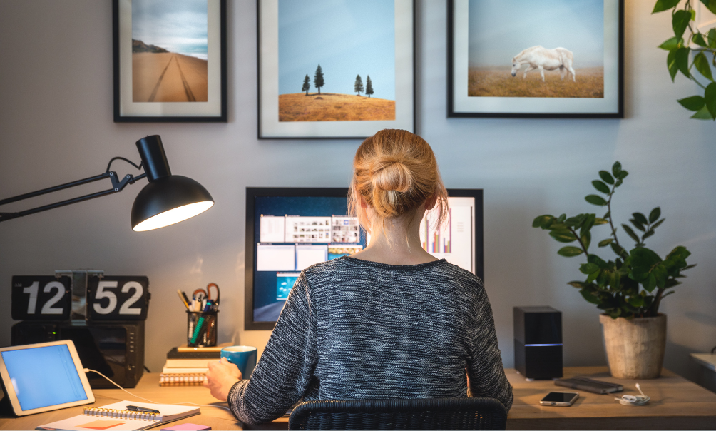 Lady works from home